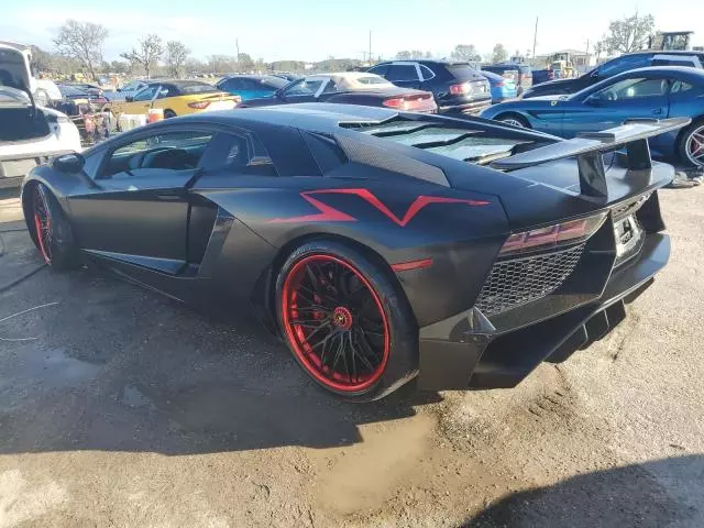 2017 Lamborghini Aventador SV