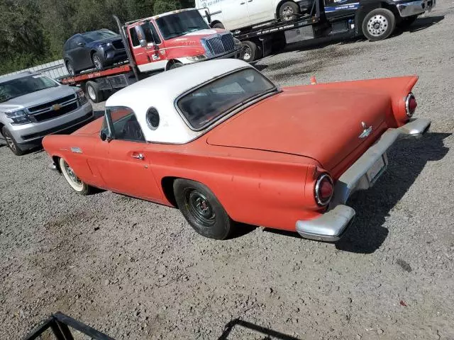 1957 Ford Thunderbird