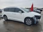 2018 Chrysler Pacifica Hybrid Limited