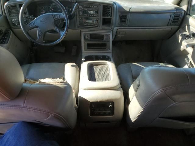 2004 Chevrolet Suburban C1500