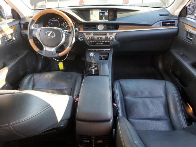 2014 Lexus ES 300H