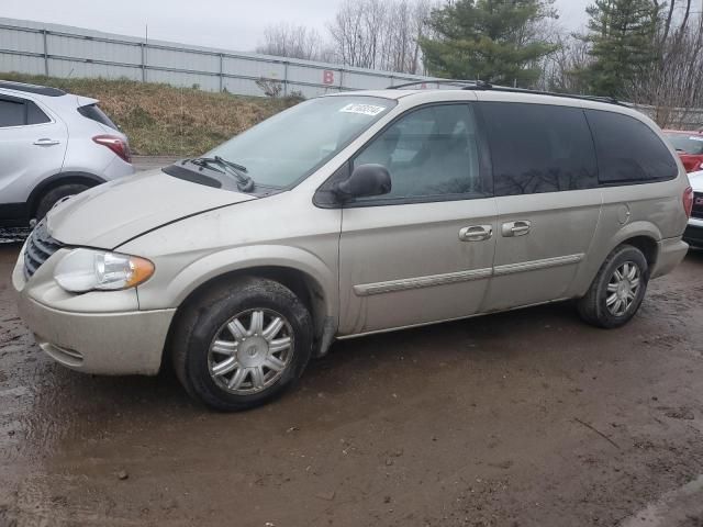 2006 Chrysler Town & Country Touring