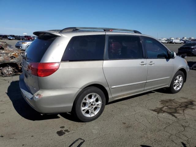 2005 Toyota Sienna XLE