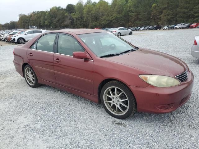 2005 Toyota Camry LE