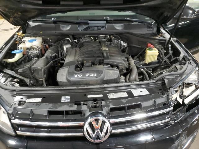 2012 Volkswagen Touareg V6