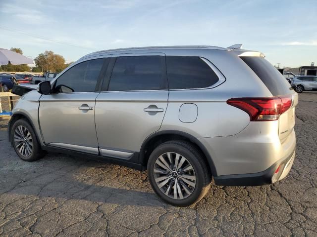 2020 Mitsubishi Outlander SE