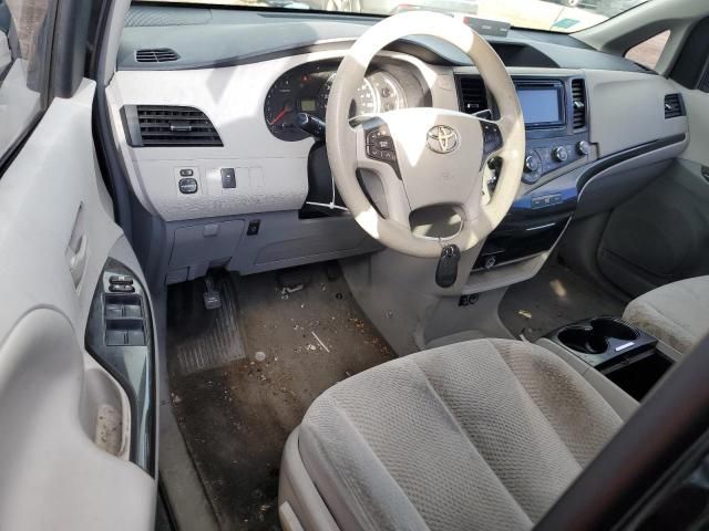 2012 Toyota Sienna LE