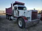 2001 Pntw 2001 Peterbilt 379