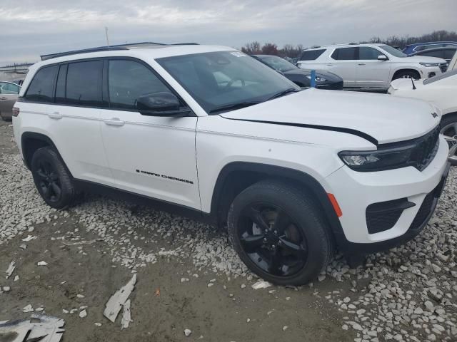 2023 Jeep Grand Cherokee Laredo