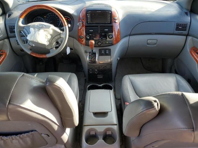 2009 Toyota Sienna XLE