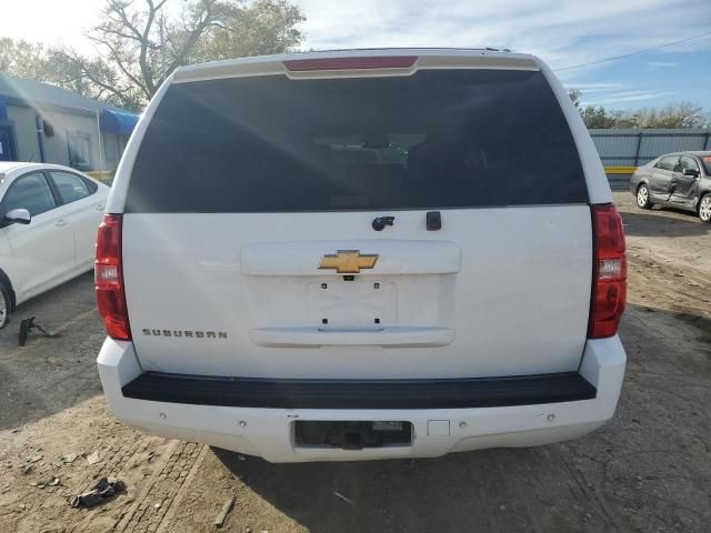 2013 Chevrolet Suburban C1500 LT