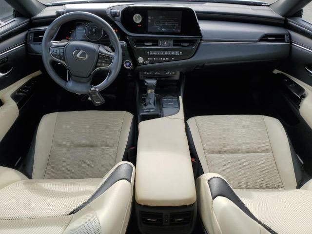 2022 Lexus ES 300H Base