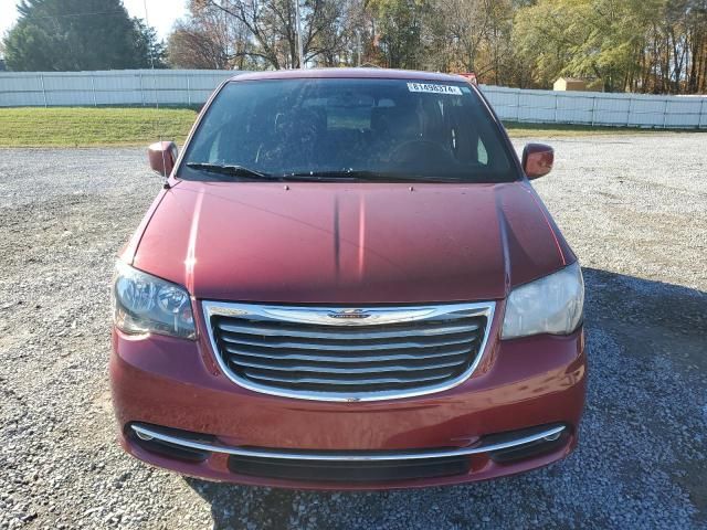 2015 Chrysler Town & Country S