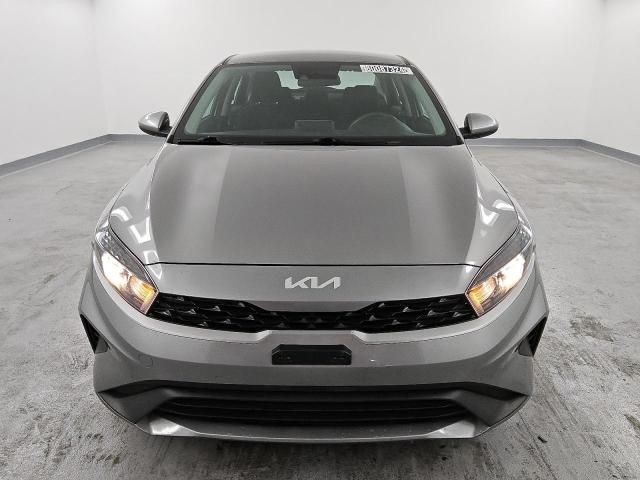 2023 KIA Forte LX