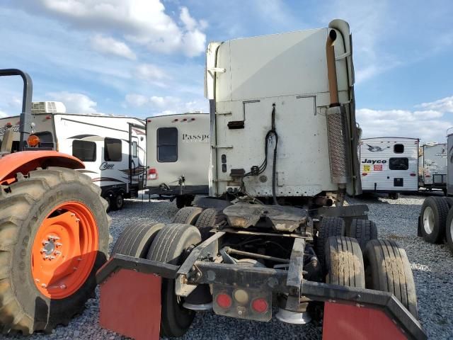 2007 Freightliner Conventional Columbia