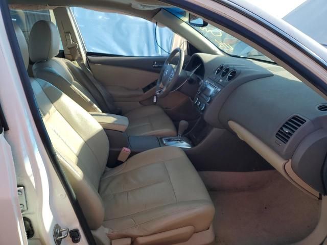 2011 Nissan Altima Base