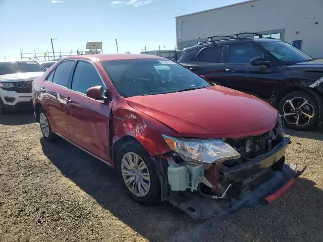 2014 Toyota Camry Hybrid