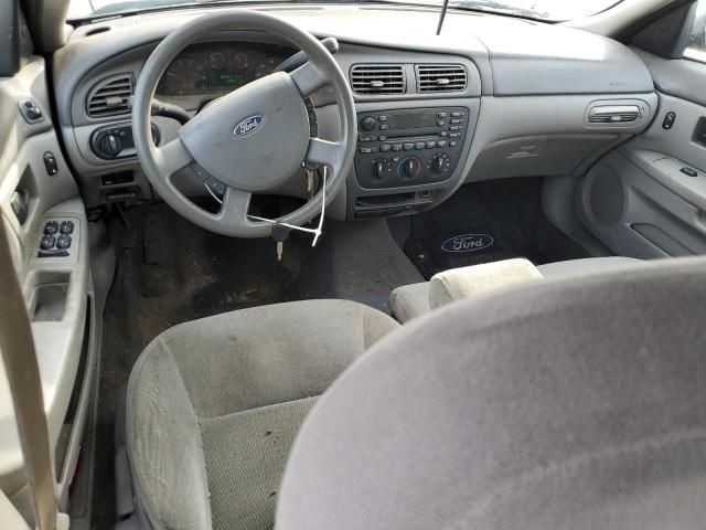 2005 Ford Taurus SE