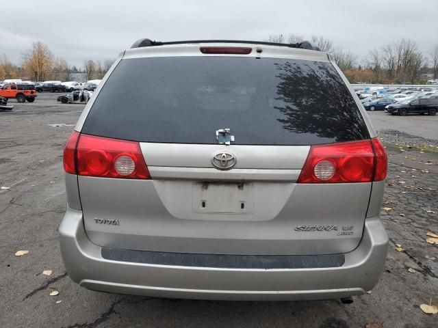 2007 Toyota Sienna LE