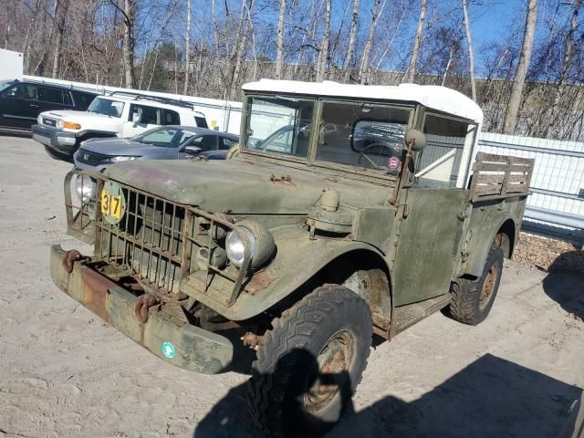 1962 Dodge M37