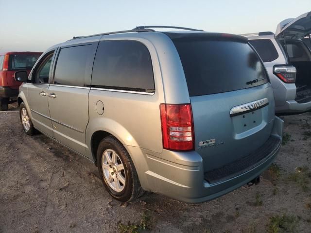 2010 Chrysler Town & Country Touring