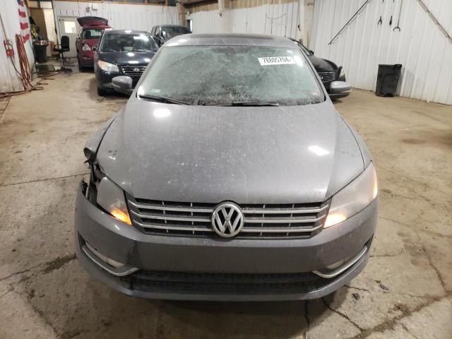 2014 Volkswagen Passat SEL