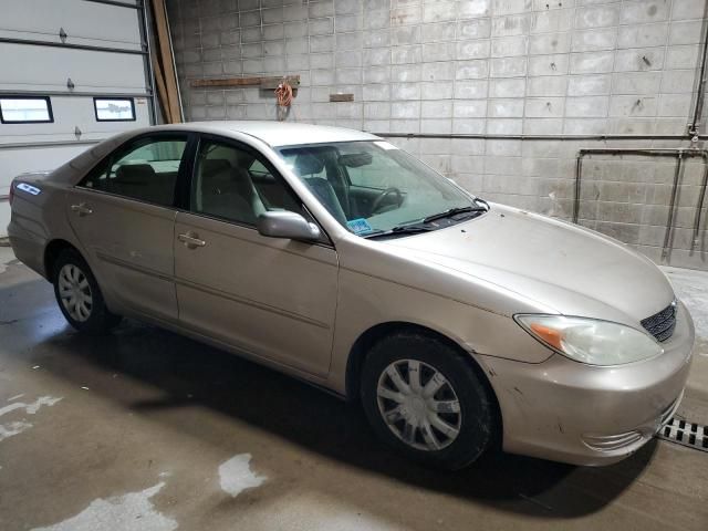 2004 Toyota Camry LE