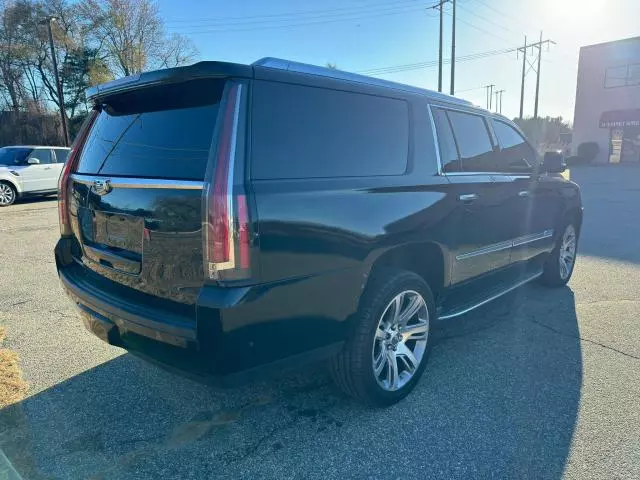 2018 Cadillac Escalade ESV Luxury