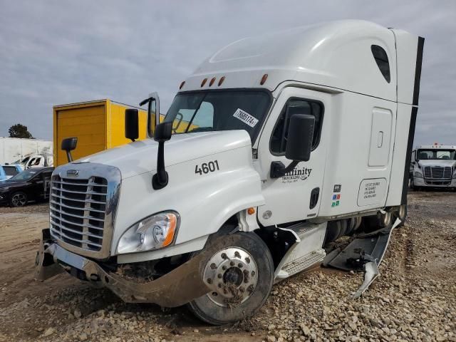 2017 Freightliner Cascadia 125