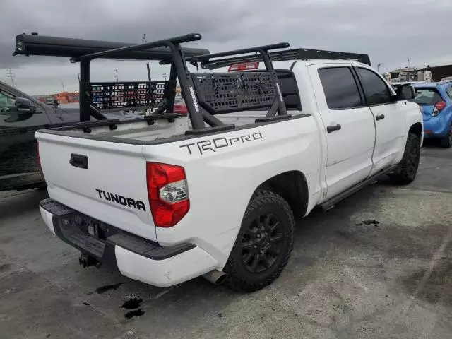 2017 Toyota Tundra Crewmax SR5