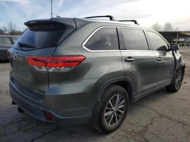 2018 Toyota Highlander SE