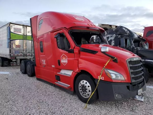 2022 Freightliner Cascadia 126