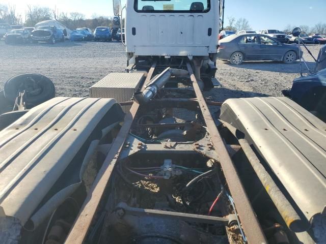 2005 Freightliner M2 106 Medium Duty