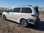 2018 Toyota Sienna XLE