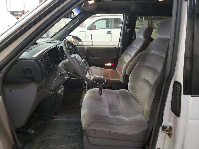 1995 Plymouth Grand Voyager LE