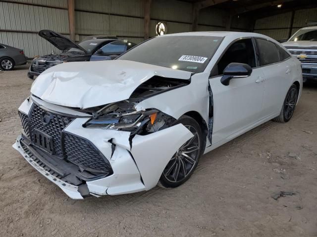 2019 Toyota Avalon XLE