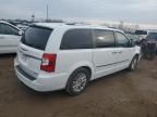 2014 Chrysler Town & Country Limited