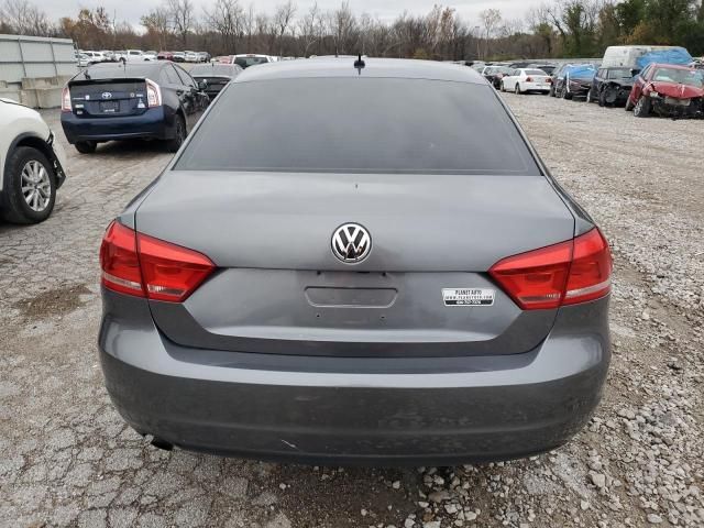 2013 Volkswagen Passat S