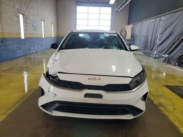 2023 KIA Forte LX