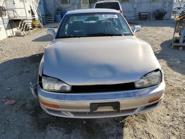 1992 Toyota Camry LE