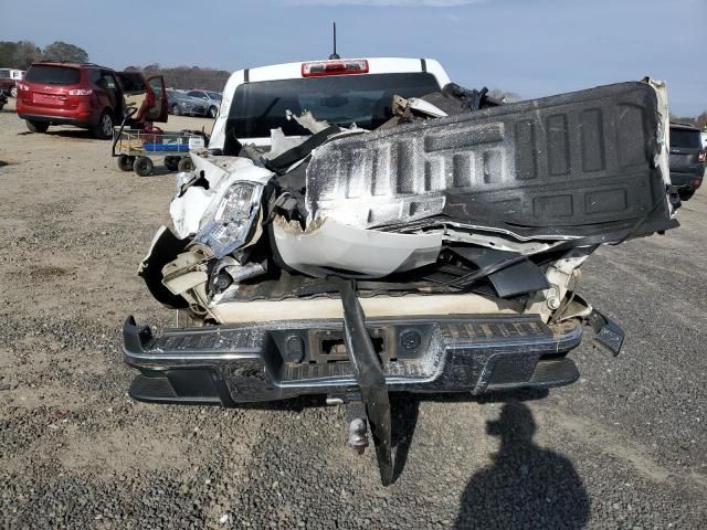 2018 GMC Canyon SLE