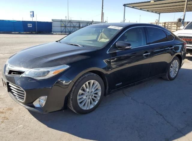 2013 Toyota Avalon Hybrid