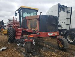 Salvage trucks for sale at Elgin, IL auction: 2004 Nlfz Tractor