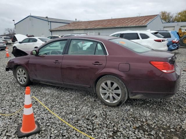 2005 Toyota Avalon XL