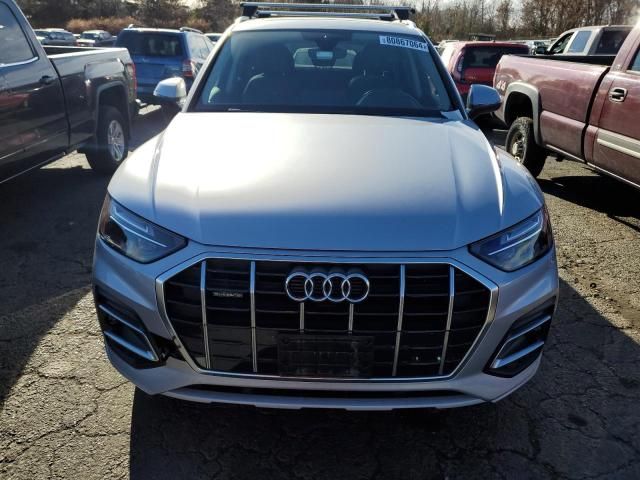 2022 Audi Q5 Premium 40