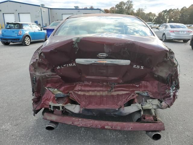 2010 Nissan Altima Base