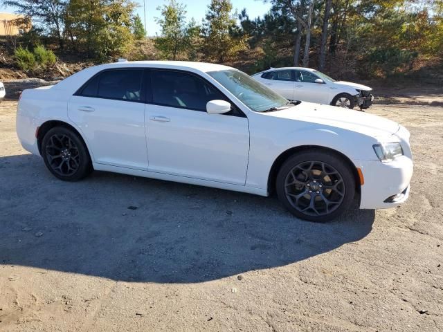 2019 Chrysler 300 S