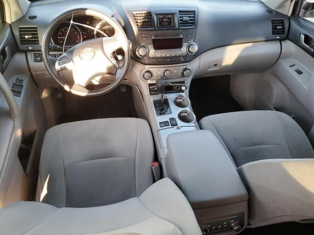 2011 Toyota Highlander Base