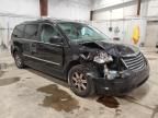 2010 Chrysler Town & Country Touring