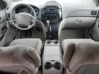 2004 Toyota Sienna CE